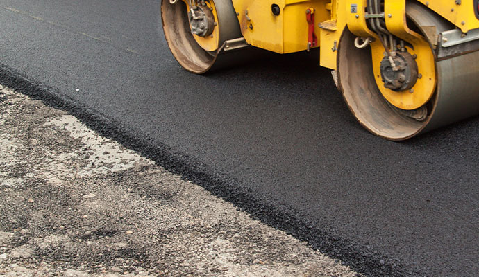 road asphalting in Belton
