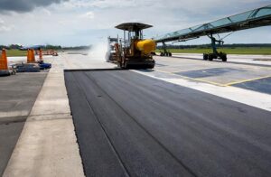 How to Select Commercial Paving Contractors for Large-Scale Projects