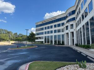 Primary Indicators That Your Retail Asphalt Parking Lot Needs Resurfacing