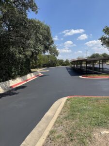 How Do The Best Asphalt Paving Companies Perform Pavement Assessments?