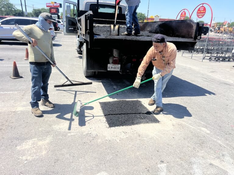 Top 7 Signs You Need Asphalt Repair And Patching in Austin